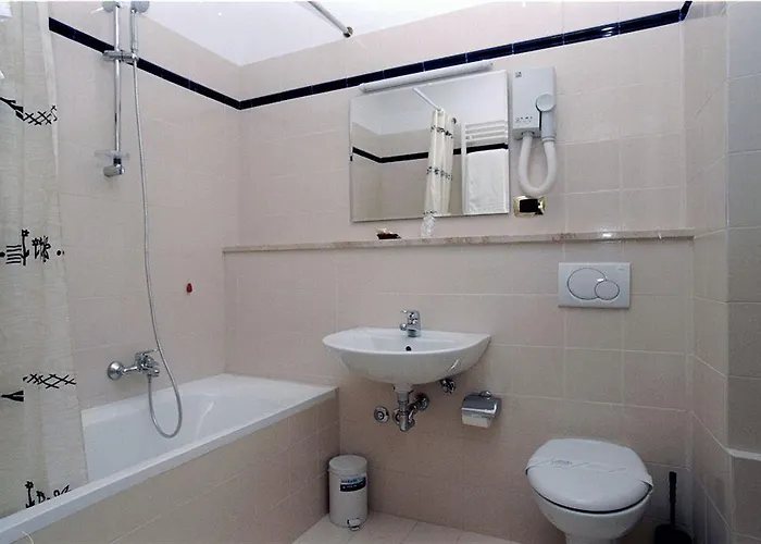 Principe Eugenio Hotel 3*